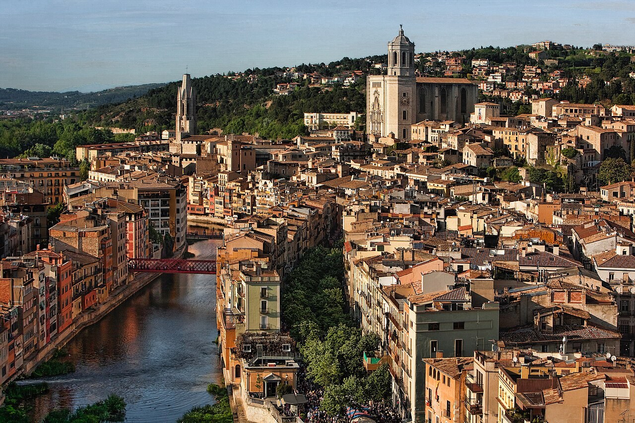 Girona & Figueres destination — private transfer service from €35